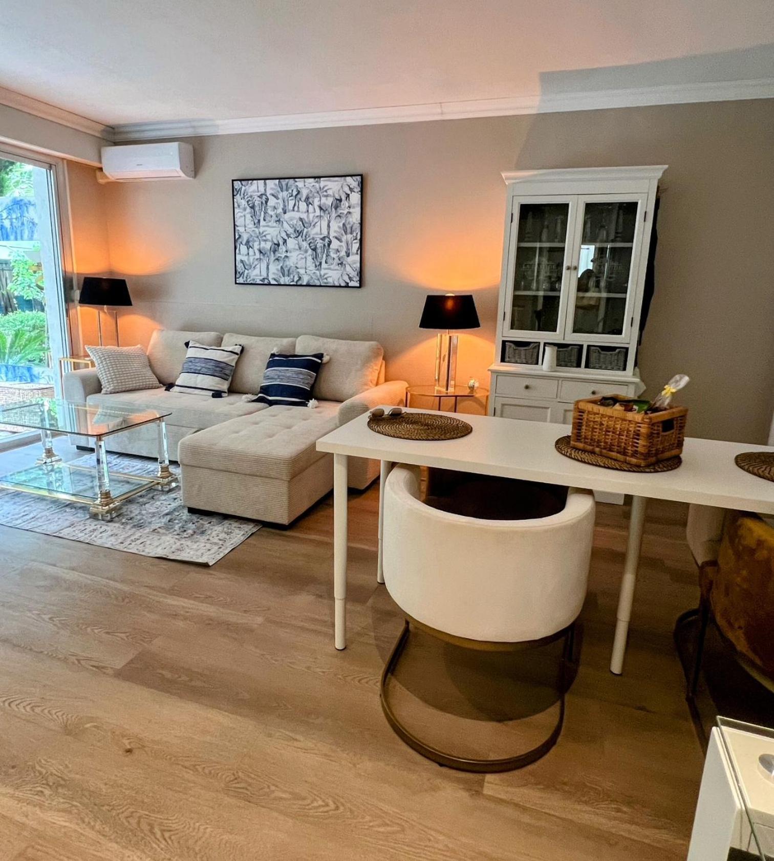 Superbe Appartement Avec Terrasse Jardin Et Parking Prive Σαιν-Τροπέ Εξωτερικό φωτογραφία